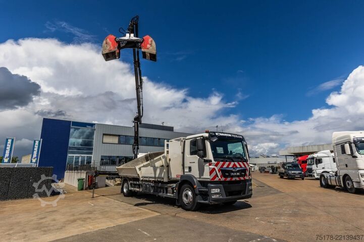 Ανατρεπόμενο όχημα με γερανό MAN TGM 19.290 BL - HIAB 108/3X