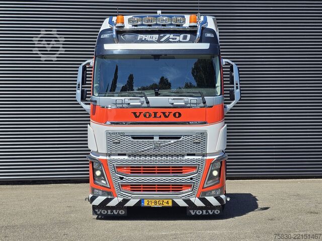 Volvo FH 16.750 8x4 / 160T / RETARDER / I PARK COOL / HIDRAULIC Volvo FH 16.750 8x4 / 160T / RETARDER / I PARK COOL /...