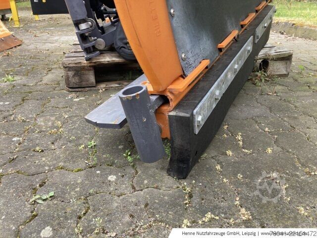 άλλο Bucher Keil-Vario Schneepflug Unix LN30u