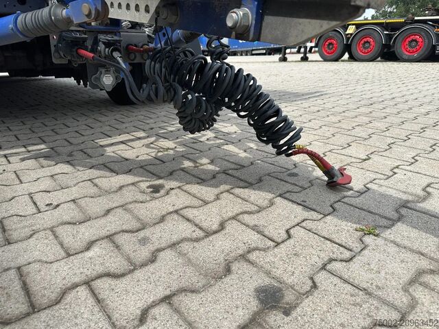 Læsseplatform Floor zeer mooie AXD.330 3-assige aanhanger met alu z...