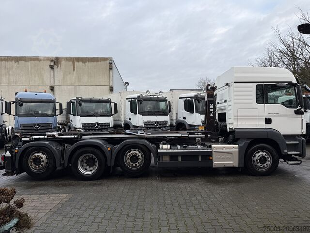 Kiepwagen MAN TGS 35.420 8X2-6 Haken/ Silo M-TEC HLS 20