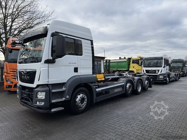 Kiepwagen MAN TGS 35.420 8X2-6 Haken/ Silo M-TEC HLS 20