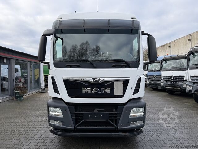 Kiepwagen MAN TGS 35.420 8X2-6 Haken/ Silo M-TEC HLS 20