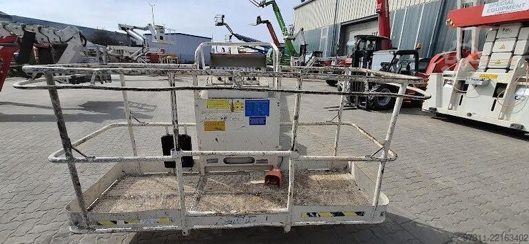 Plate-forme télescopique Aichi SR21AJ