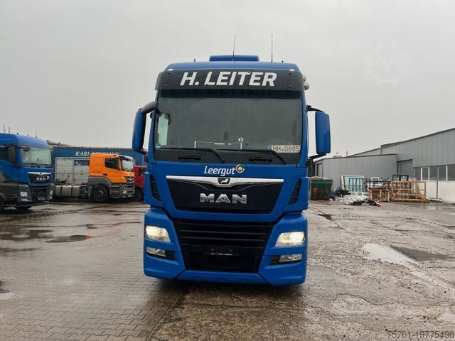 Volumen SZM MAN 18.500 LL  Mega