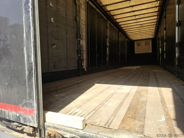 Gordijn PACTON T3 001 /3 axle curtainsider /saf disc/ apk tuv/...