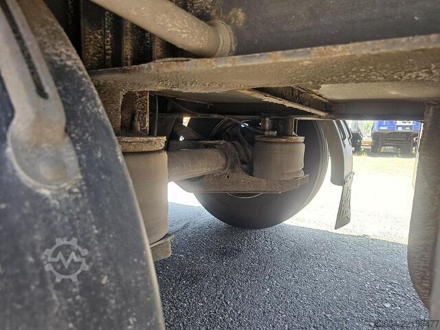 Gordijn PACTON T3 001 /3 axle curtainsider /saf disc/ apk tuv/...