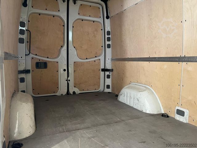 Komercijalno vozilo sa visokim krovom VOLKSWAGEN Crafter TDI Hoch+Lang*AHK=3.5T*Garantie*163Ps