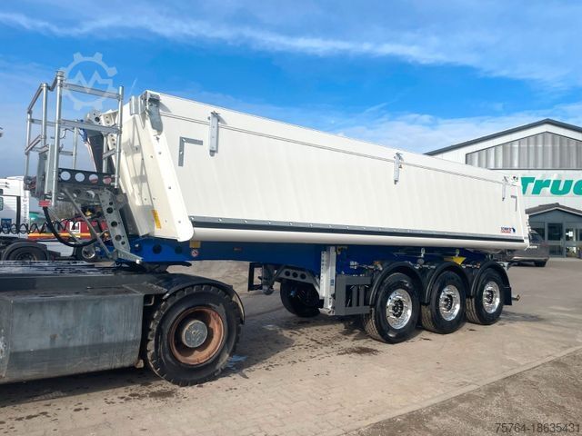 Tipper semitrailer SCHMITZ CARGOBULL ca. 25 m³ Alukipper/Okulan/Miete ab 990,-Euro