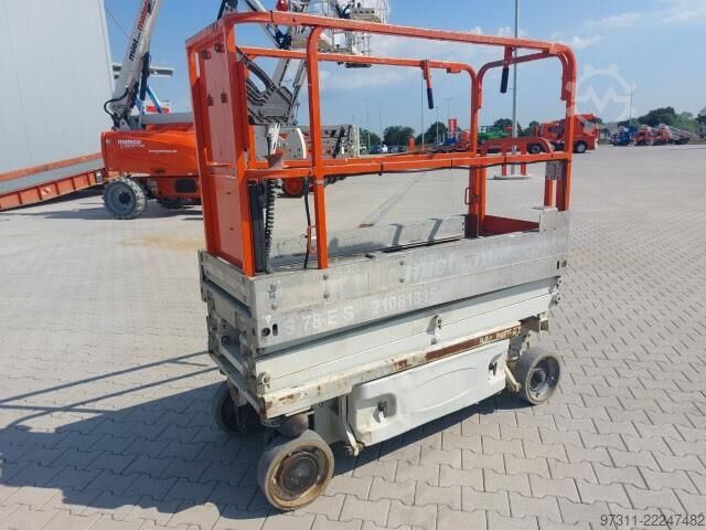 Elevador de tesoura JLG 1930ES