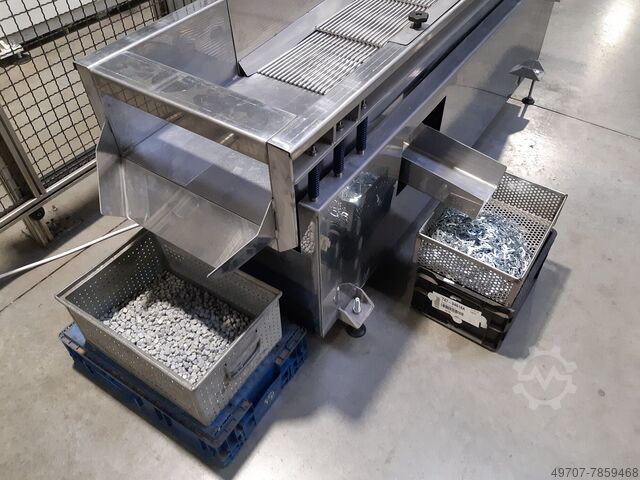 Lineární vibrační podavač, třídič Metaltec Maxthronax 600VX01