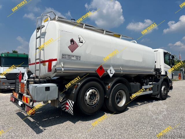Tanker Scania P94D260 Tankwagen Treibstoffe 18.950L
