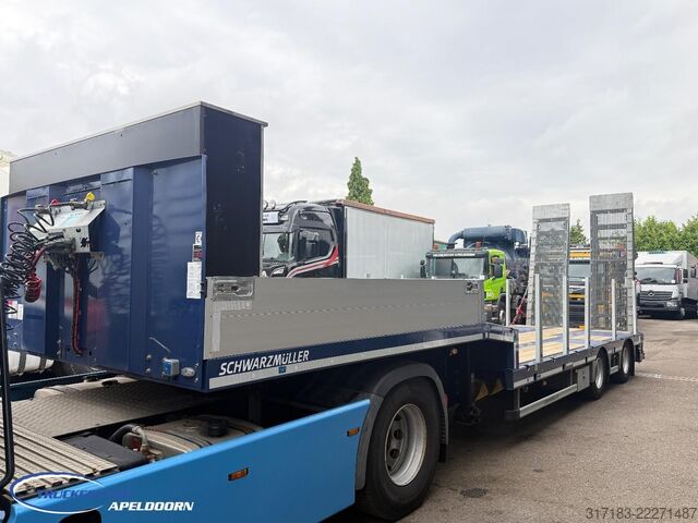 Polu niski utovarivač Schwarzmuller F-SERIE 1060 cm, Rampen, Nieuwstaat