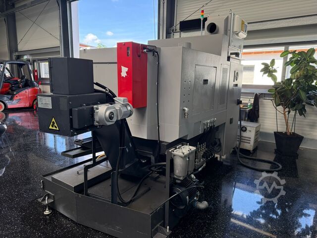 Automatski strug za obradu Tsugami B0385L
