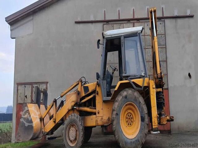 Dieplepel JCB 3CX
