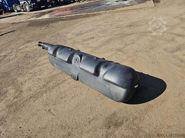 Tanque Schmitz Cargobull 2014 para unidad frigorífica de plástico ligero. Schmitz Cargobull tank for fridge unit plastic light weight.