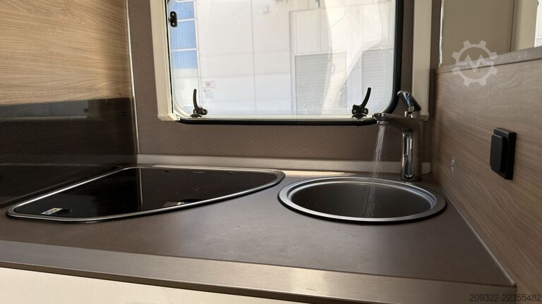 Half-integraal camper Fiat Ducato Weinsberg Carasuite 2020 | Completamente accessoriato |5 postiletto