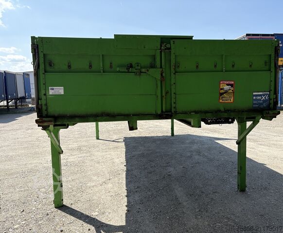 Wechselbrücke med ladfladeSkiftelad med ladfladeWechselbrücke med platform Krone Baustoff 7,45 Multilockrahmen Türen