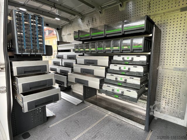 Dodávka s vysokou střechou VOLKSWAGEN CRAFTER BOTTREGALS. AUTOMATIK NAVI ACC STANDHZG.