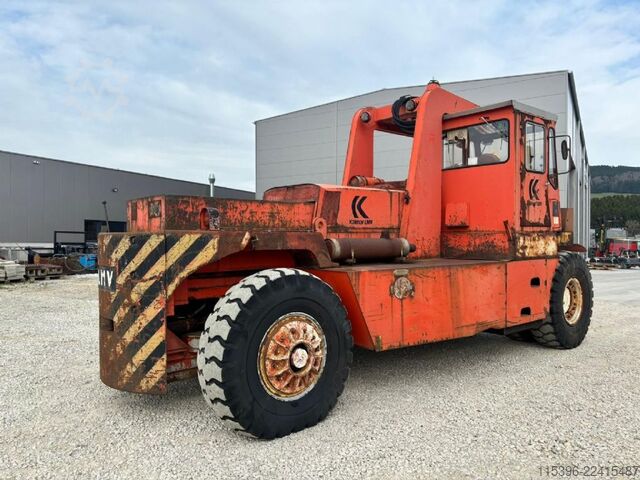 Těžký vysokozdvižný vozík - Diesel Kalmar LMV 35