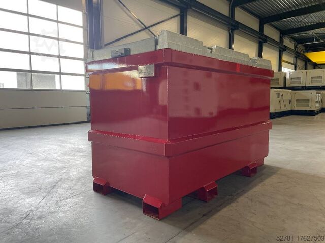 Bouwmachine New Diesel Fuel Tank 2.200 Liter - DPX-31023