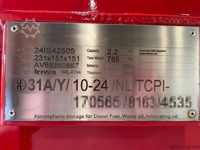 Bouwmachine New Diesel Fuel Tank 2.200 Liter - DPX-31023