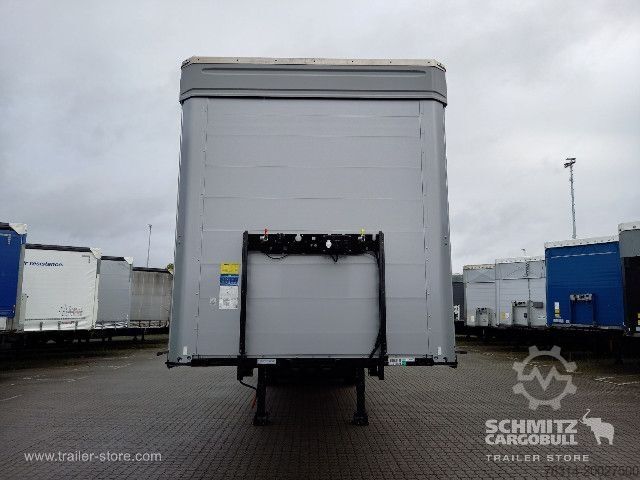 Open oplegger met zeil Kögel Curtainsider Standard