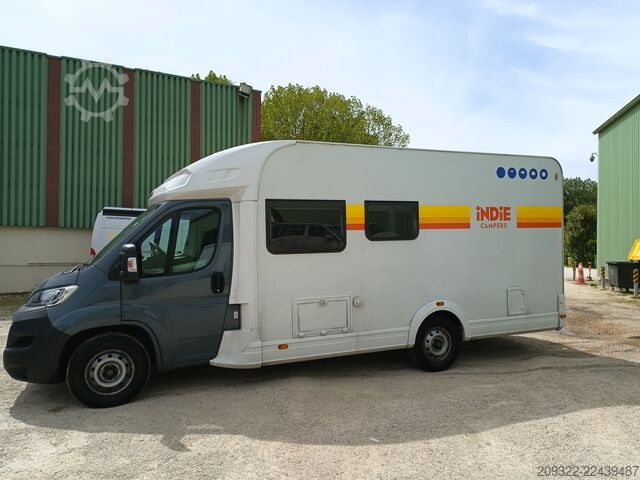 Yarı entegre karavan Fiat Ducato Weinsberg Carasuite 2024 | Cambio automatico | 5 posti letto