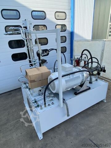 Hydraulikaggregat med hydraulikpumpe med 3 motorenheder op til 90 kW, op til 350 bar, hydraulikaggre PARKER PV180, PV046, PV016, T6CC, AP180EM, A4ES0