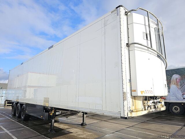 Transporte refrigerado/congelado SCHMITZ N/A THERMO KING SPECTRUM