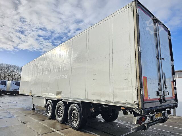 Transporte refrigerado/congelado SCHMITZ N/A THERMO KING SPECTRUM