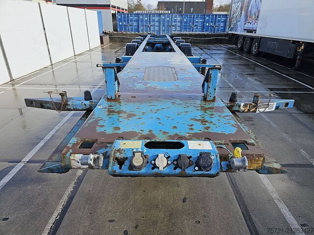 Containertransport RENDERS CHASSIS
