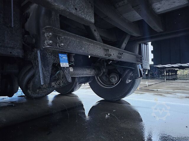 Lonas deslizantes SCHMITZ COIL MULDE