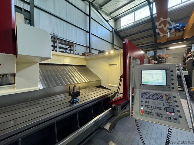 Vertical machining center Hedelius BC100 -3500