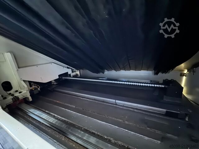 Vertical machining center Hedelius BC100 -3500