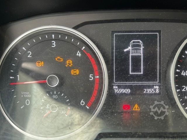 Skříňová dodávka Volkswagen CRAFTER