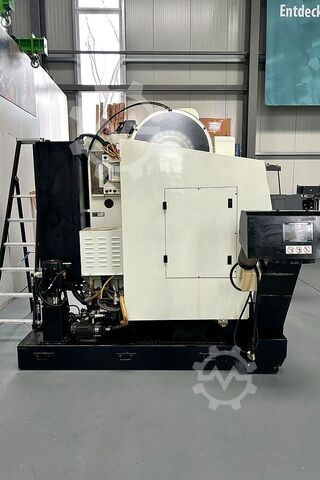 Vertikální obráběcí centrum HURCO VMX 24