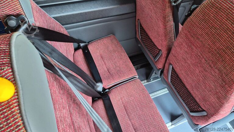 Minibusz MERCEDES-BENZ 517 Sprinter Lord Light 22 Sitzer Lagerfahrzeug