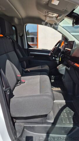 Minibus Citroën SpaceTourer Opel Zafira Plus M 9 Sitzer