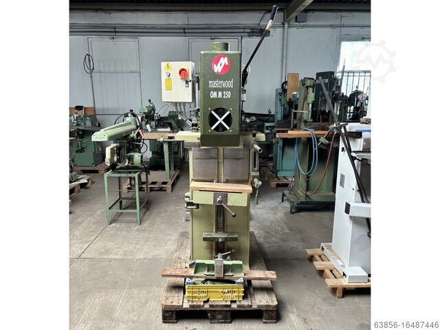 Mortaiseuse à chaîne MASTERWOOD OMM 250 MASTERWOOD
