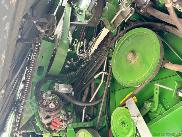 Combine harvester John Deere WT56/T560HM Mähdrescher *verunfallt*