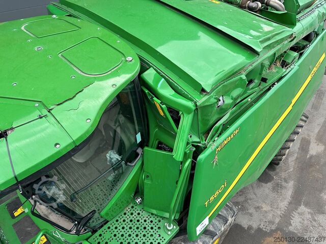 Combine harvester John Deere WT56/T560HM Mähdrescher *verunfallt*