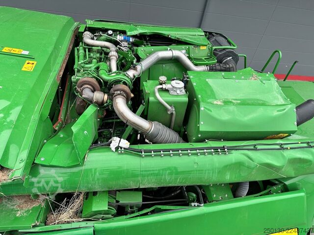 Combine harvester John Deere WT56/T560HM Mähdrescher *verunfallt*