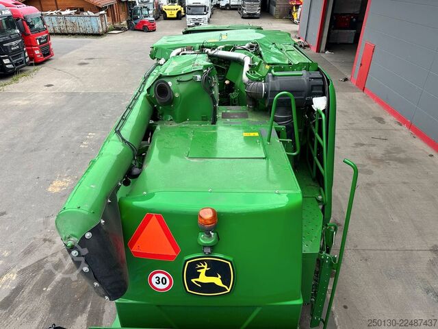 Combine harvester John Deere WT56/T560HM Mähdrescher *verunfallt*
