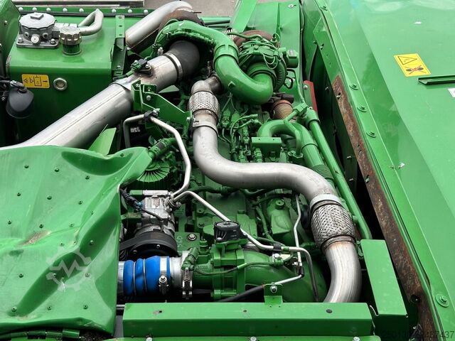 Combine harvester John Deere WT56/T560HM Mähdrescher *verunfallt*