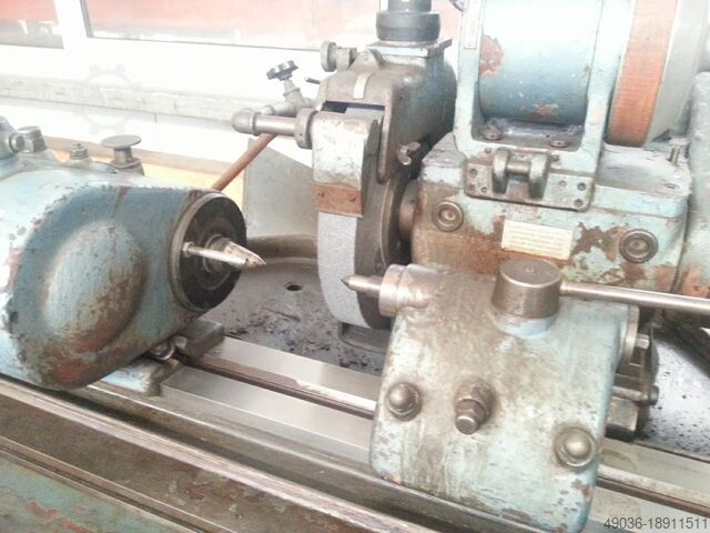 Universal-Rundschleifmaschine Ungarn KU 250/750