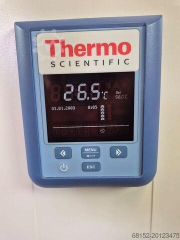 Thermo Scientific Heratherm IMH180 inkubátor Thermo Scientific Heratherm IMH180 Incubator IMH180