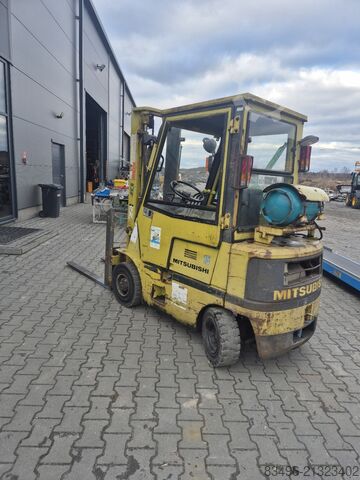 Motostivuitor Mitsubishi FG15