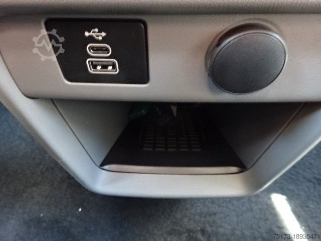 Minibus FORD Tourneo Custom 340L1 Titanium X 2.5L PHEV 360Kam