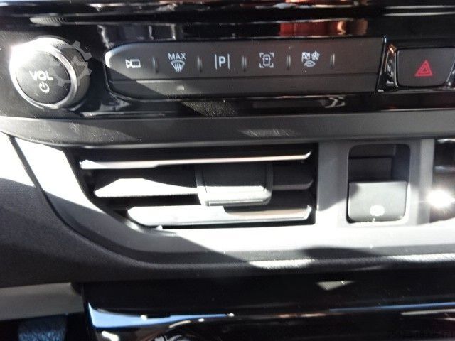 Minibus FORD Tourneo Custom 340L1 Titanium X 2.5L PHEV 360Kam